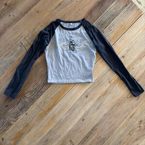Long Sleeve Graphic Crop Tee - Black and Gray